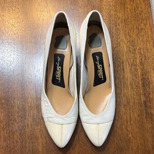 Easy Spirit Women's White Flats